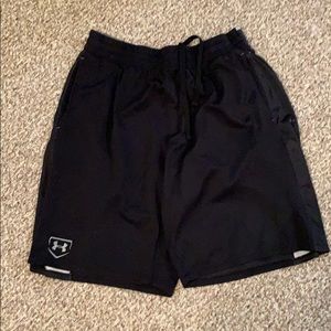 Men’s Black UnderArmour Shorts
